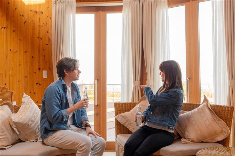 Grand Chariot Hokutoshichisei 135° Hotel Awaji ภายนอก รูปภาพ